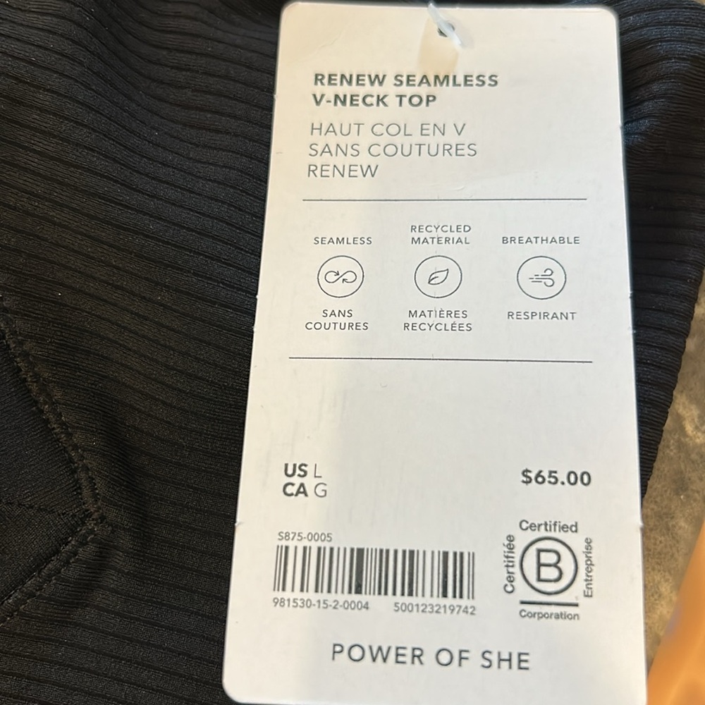 Athleta renew seamless Black V-Neck Top - Picture 2 of 4